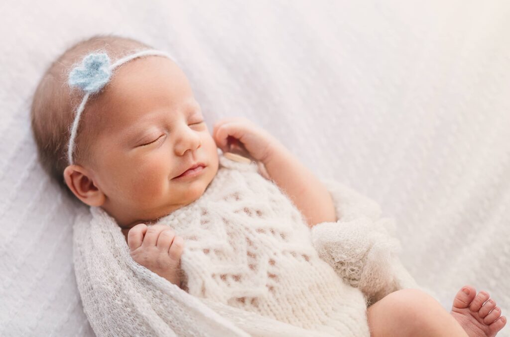 Foto eines Neugeborenen beim Newborn Fotoshooting