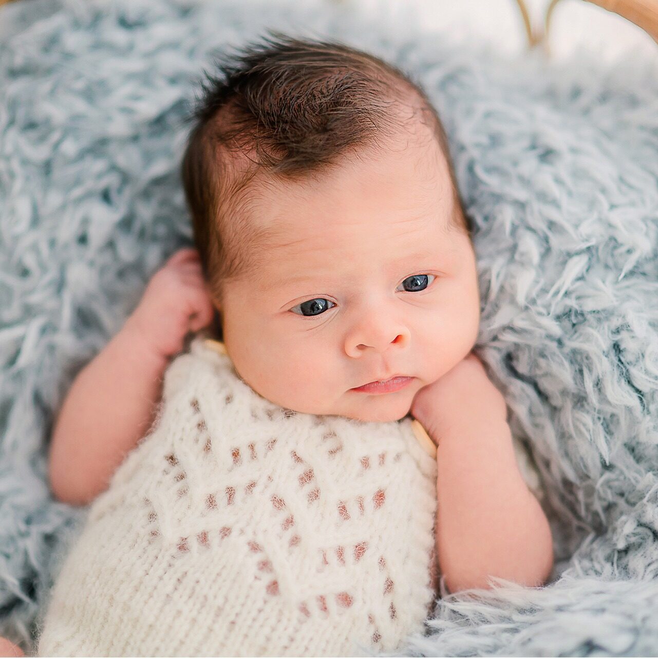 Neugeborenes beim Shooting im Fotostudio in München